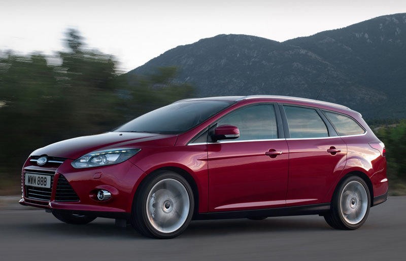 Ford Focus Estate car / wagon 2011 - 2014 reviews, technical data, prices