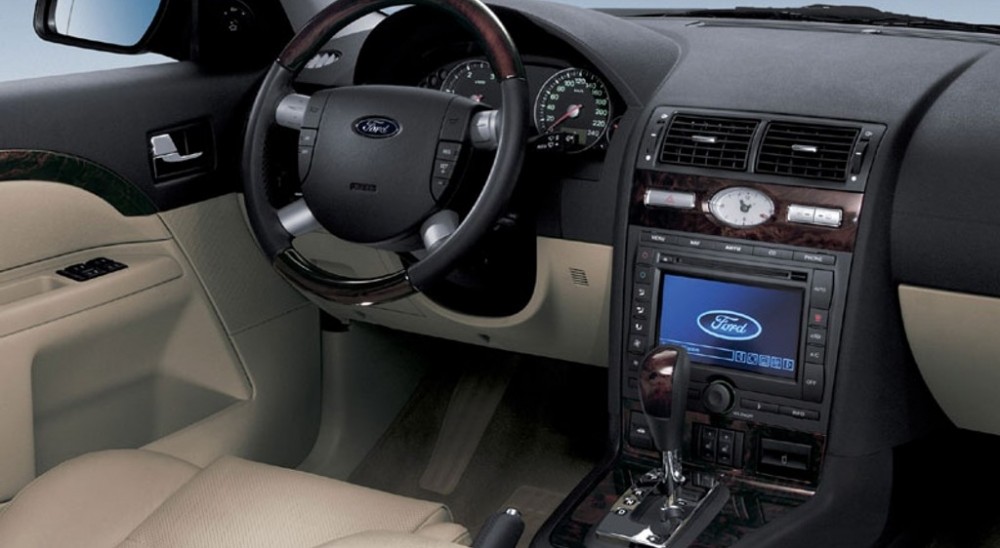 Oriënteren uitvinden gewoon Ford Mondeo Estate car / wagon 2003 - 2005 reviews, technical data, prices