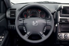 Honda CR-V 2004 2 foto attēls 2
