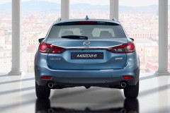 Mazda 6 2015 familiar foto 5