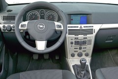 Opel Astra 2006 kabrioleta foto attēls 9