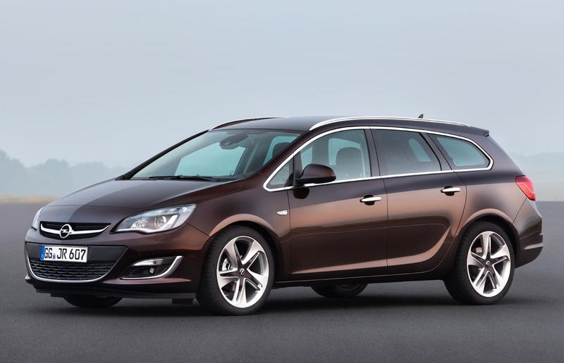 Opel Astra Sports Tourer Estate car / wagon 2012 - reviews, data, prices