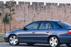 Opel Omega 1999 sedan photo image 4