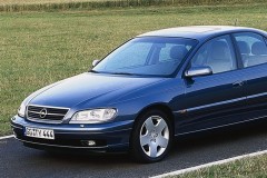 Opel Omega 1999 sedana foto attēls 5