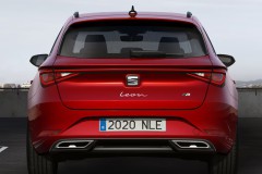 Seat Leon 2020 estate car photo image 6