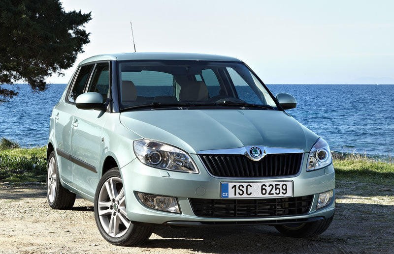 binding doneren Nu al Skoda Fabia Hatchback 2010 - 2015 reviews, technical data, prices