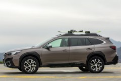 Subaru Outback 2019 wagon photo image 3