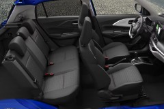 Suzuki Swift 2023 photo image 9