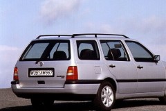 Volkswagen Golf 1993 3 universāla foto attēls 2
