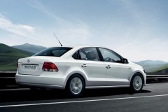 Volkswagen Polo 2010 sedana foto attēls 2