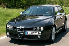 Alfa Romeo 159 estate car photo image 3