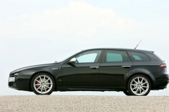 Alfa Romeo 159 estate car photo image 13