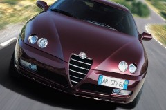 Alfa Romeo GTV 2003 foto attēls 8