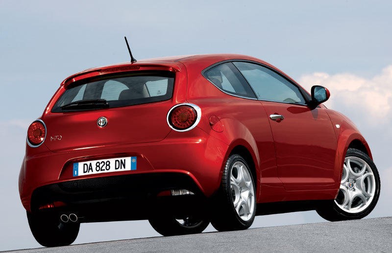 Einstiegsleisten aus Stahl für Alfa Romeo Mito Hatchback (3 Türen) -  (2008-2018) - Croni - Standard - schwarz (Folie Carbon) standard - schwarz  (Folie Carbon)