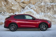 Alfa Romeo Stelvio 2022 foto 3