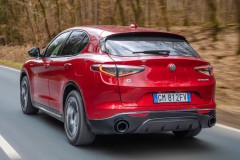 Alfa Romeo Stelvio 2022 foto 4