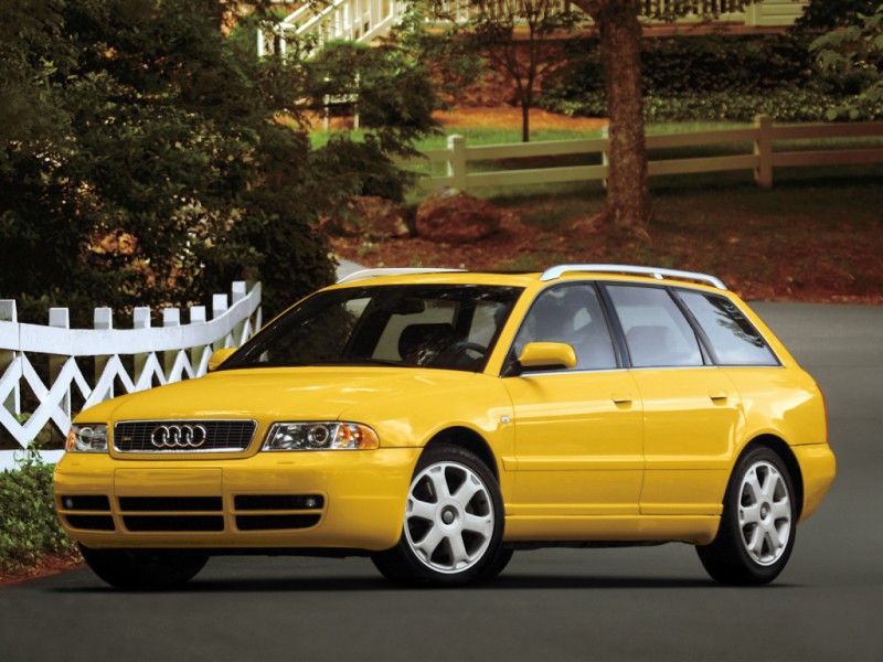 Audi S4 1999 foto attēls