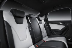 Audi S4 2011 sedana foto attēls 5
