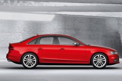 Audi S4 2011 sedana foto attēls 12