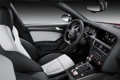 Audi S4 2011 estate car photo image 12