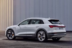 Audi e-tron 2018 foto attēls 3