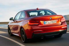 BMW 2 serie 2017 F22/F23 coupe foto 2