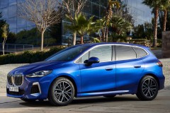 BMW 2 serie 2021 U06 minivan foto 3