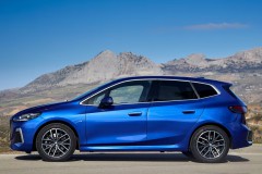 BMW 2 serie 2021 U06 minivan foto 4