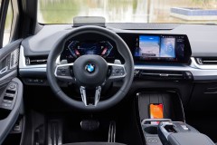 BMW 2 serie 2021 U06 minivan foto 7