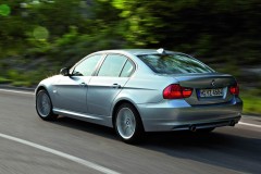 BMW 3 sērijas E90 sedana foto attēls 2