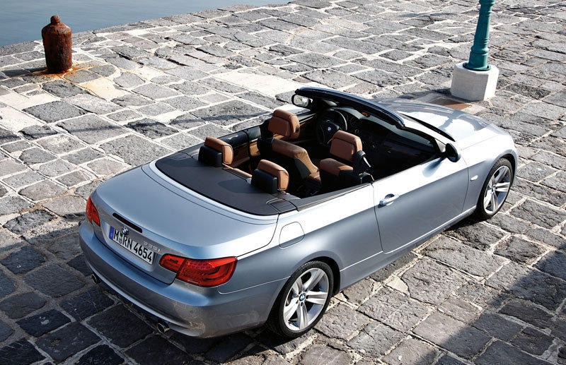 ✓ Echange Cabriolet BMW E93 Série 3 Essence Pré-LCI - Crit'Air 1 - Pack M  Ext. - Entretien exclusif BMW - Voitures