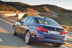 BMW 3 serie 2015 F30 sedan foto 10