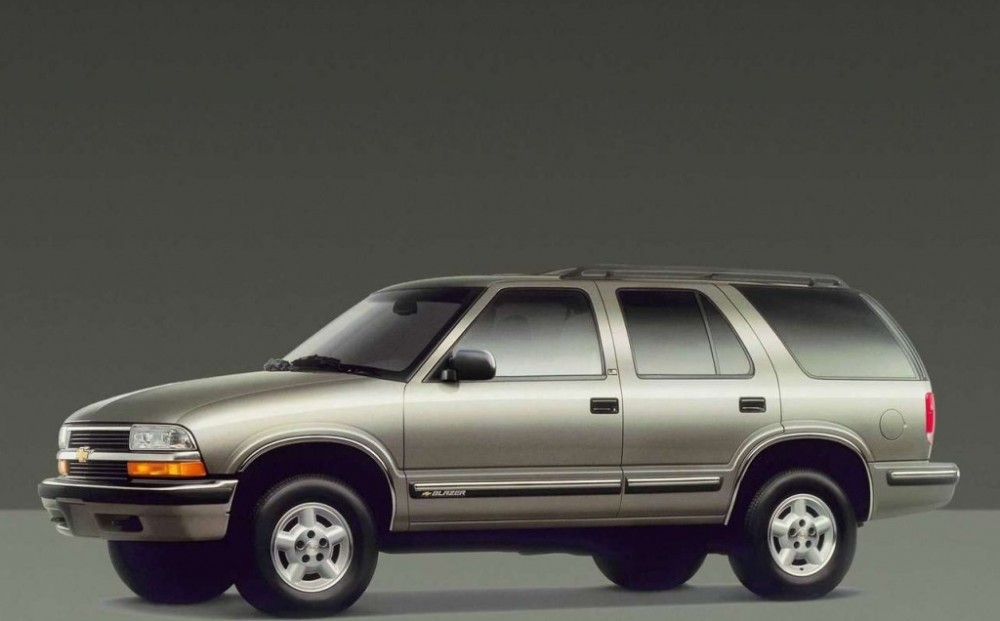 Chevrolet Blazer 1998 foto attēls