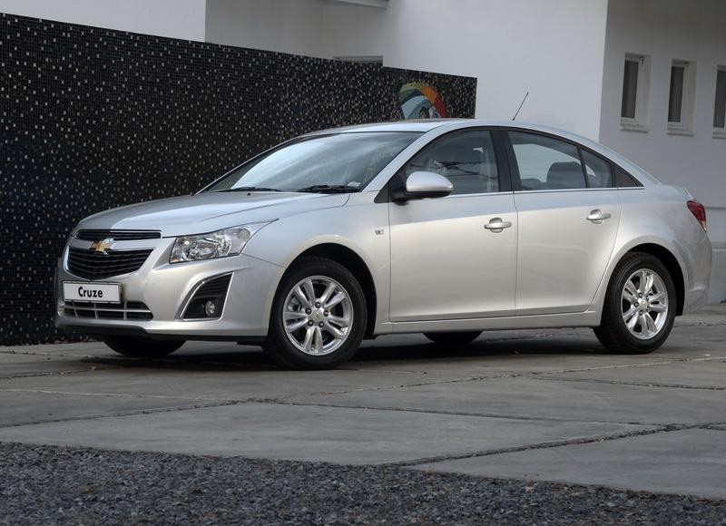 chevrolet cruze седан 2012