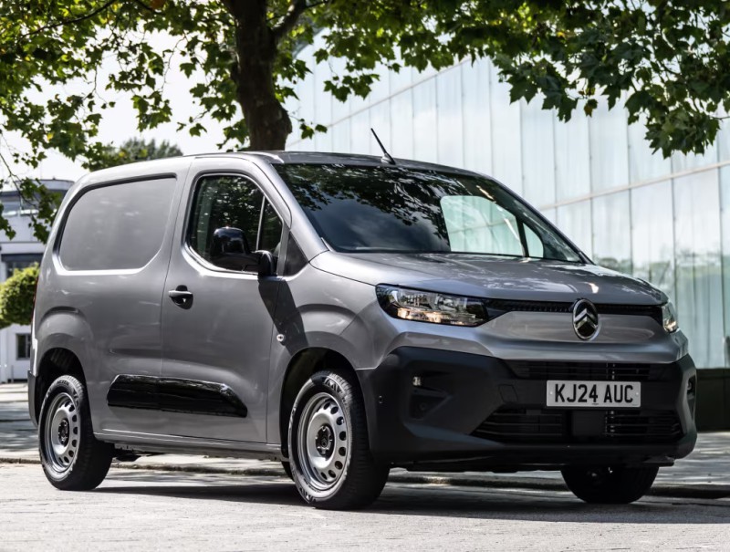 Citroen Berlingo 2024 foto attēls
