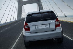 Citroen C2 hatchback photo image 4