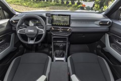 Dacia Duster 2024 foto attēls 7