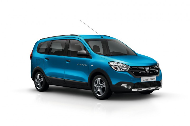 Dacia Lodgy 2017 1.6 SCe (2017, 2018) reviews, technical data, prices