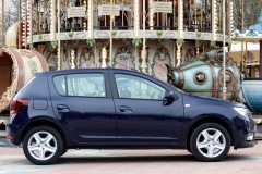Dacia Sandero 2016 hatchback photo image 4