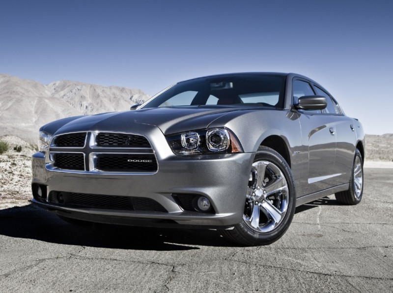 Dodge Charger 2010 (2010 - 2015) reviews, technical data, prices