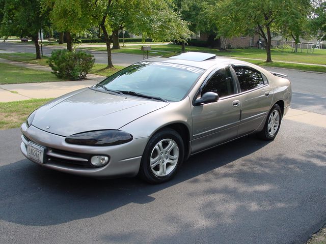 Dodge Intrepid 1997 foto attēls