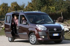Fiat Doblo minivan foto 4
