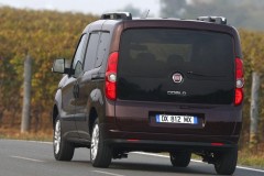Fiat Doblo minivan foto 6