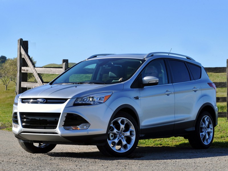 Ford Escape 2013 foto attēls