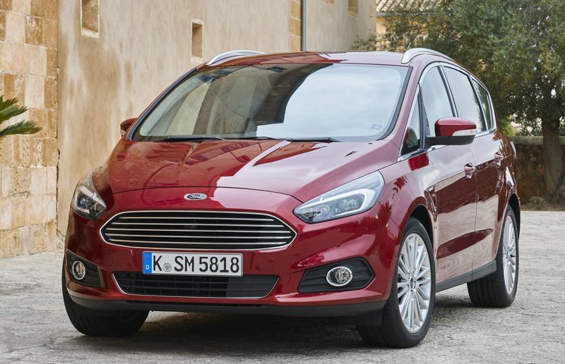 Ford S-Max 2015 photo image