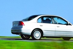 Honda Civic 2001 sedana foto attēls 4