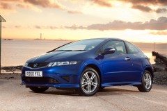 Honda Civic 2008 3 puerta hatchback foto 2