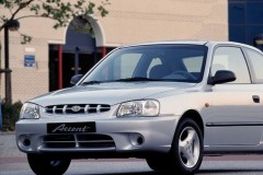 Hyundai Accent 1999 hatchback foto 3