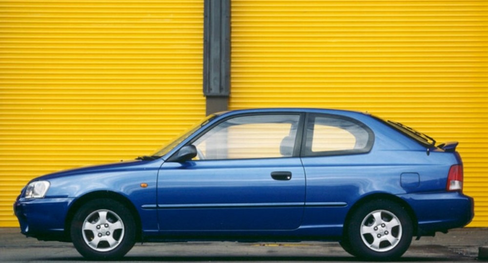Hyundai Accent Hatchback 1999 - 2003 reviews, technical data, prices