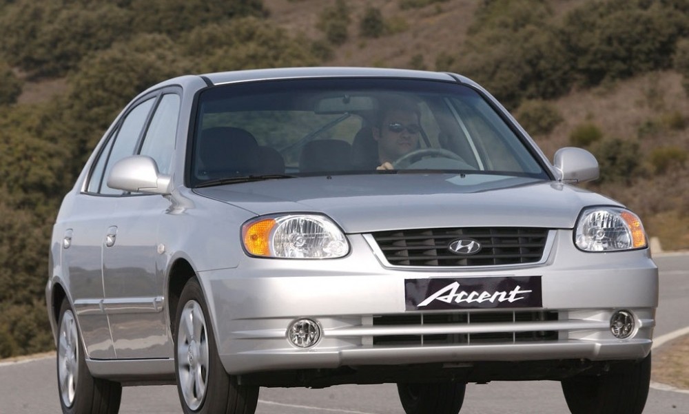 Hyundai Accent 2003 foto attēls